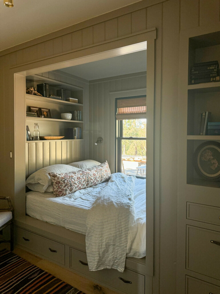 Transforming Small Bedrooms with Limited Storage - Interior Design ...
