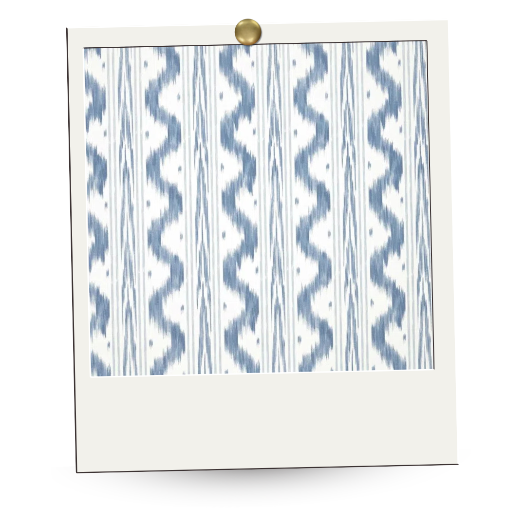 Toile de nantes intisse Toile de Nantes flamed or ikat of the 18th century. An emblematic and timeless pattern, here screen printed on a wide width non-woven backing, also available as a wallpaper roll and fabric.